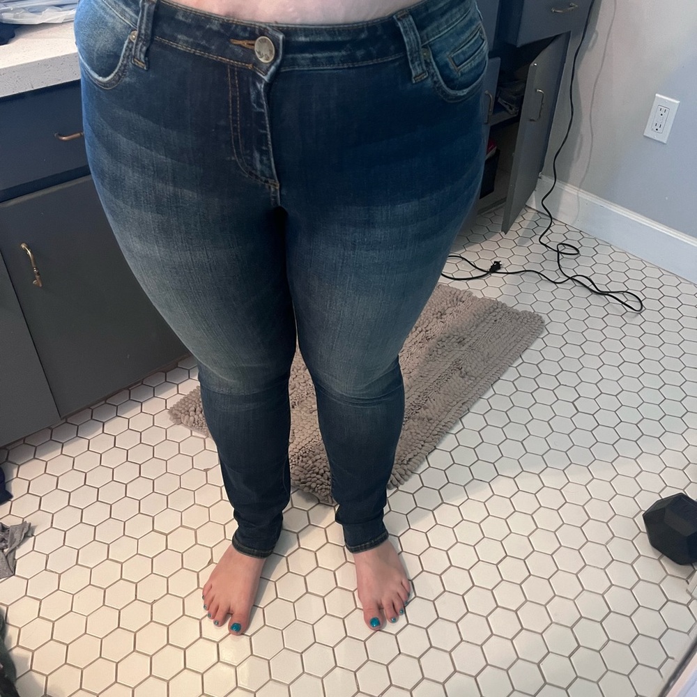 NWOT Kut from the Kloth Dark Blue Skinny Jeans